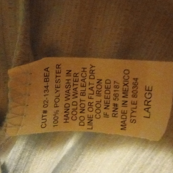 NWT Star Vixen sleeveless tee - Picture 3 of 4